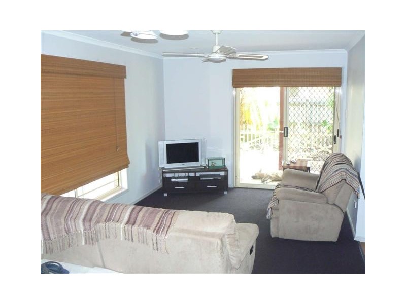60 Caddy Street, Urraween QLD 4655