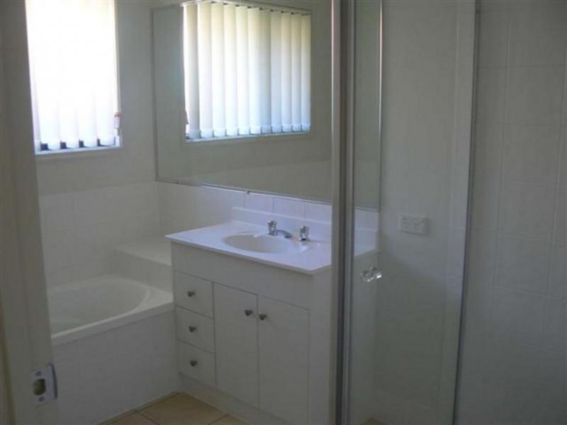 13 Bayswater Drive, Urraween QLD 4655