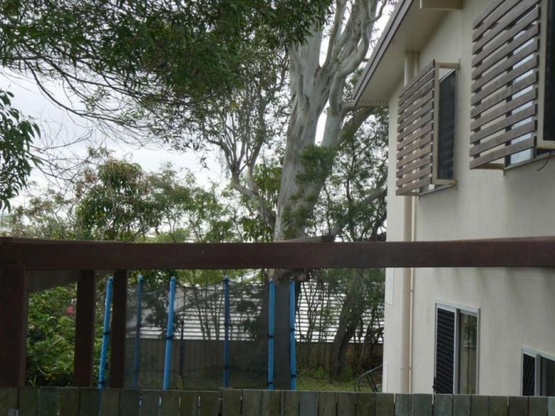 1/63 Queens Road, Scarness QLD 4655