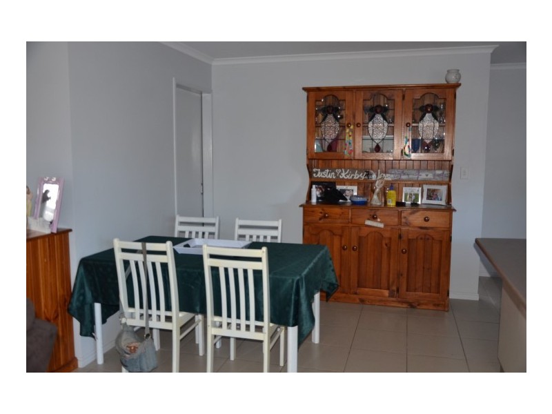16 Parakeet Circuit, Kawungan QLD 4655