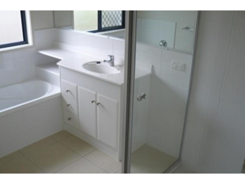 23 Bayswater Drive, Urraween QLD 4655