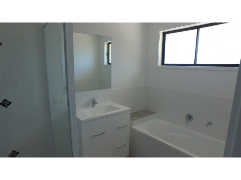 Lot 8 Cormorant Court, Kawungan QLD 4655