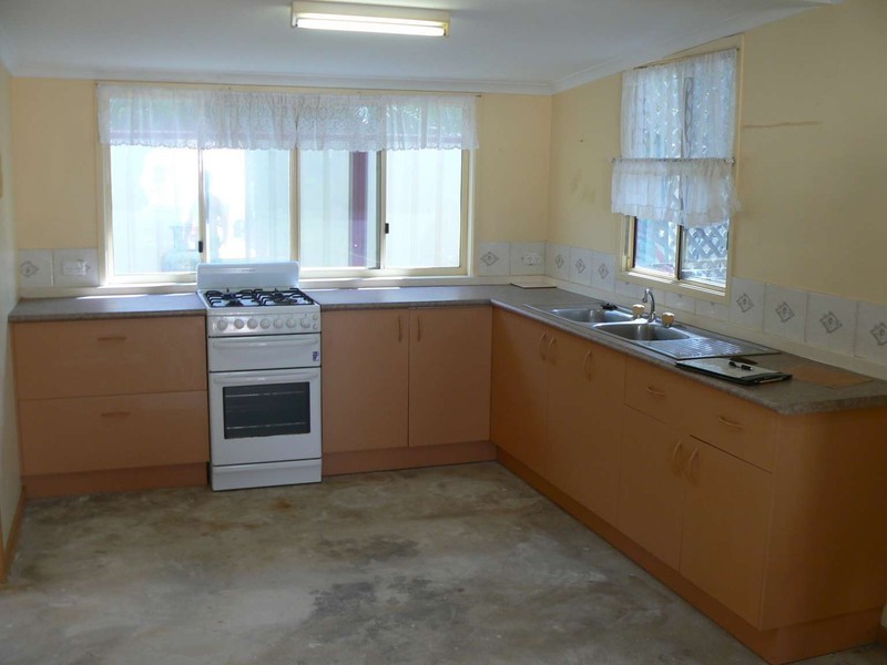 47 King Street, Urangan QLD 4655