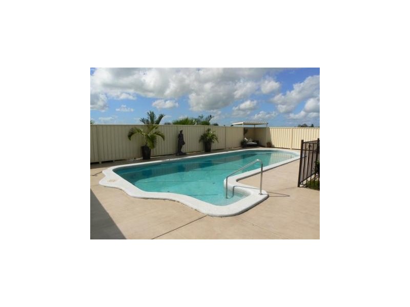 1 Noah Crt, Dundowran QLD 4655