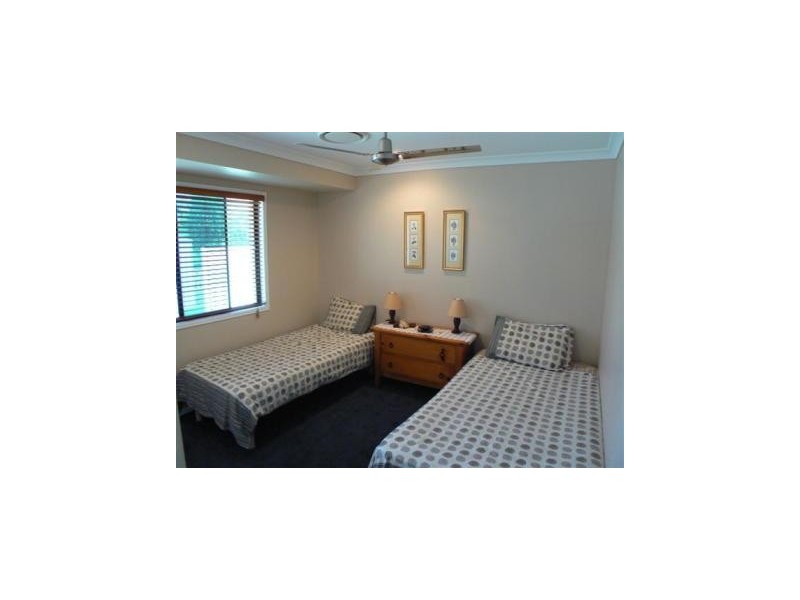1 Noah Crt, Dundowran QLD 4655