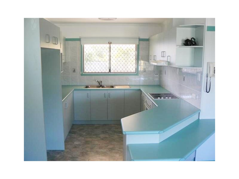 156 Cypress Street, Urangan QLD 4655
