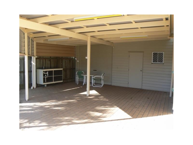 156 Cypress Street, Urangan QLD 4655