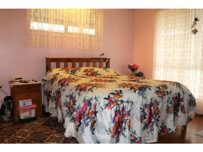 49 Silkwood Drive, Urangan QLD 4655