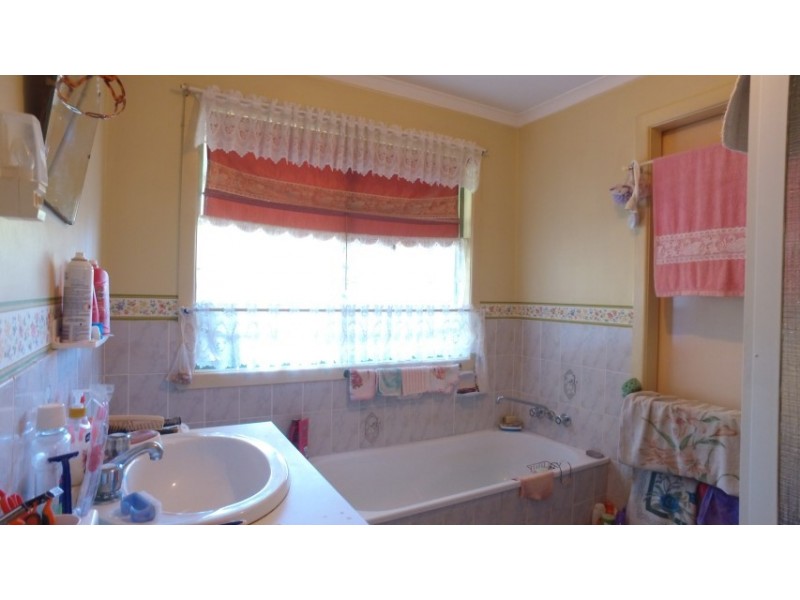 49 Silkwood Drive, Urangan QLD 4655