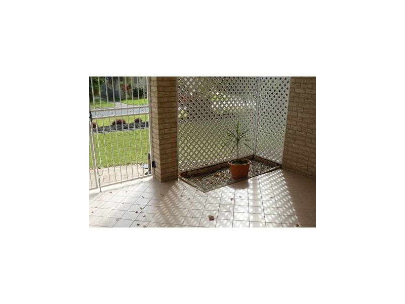 21 lester cresent, Torquay QLD 4655