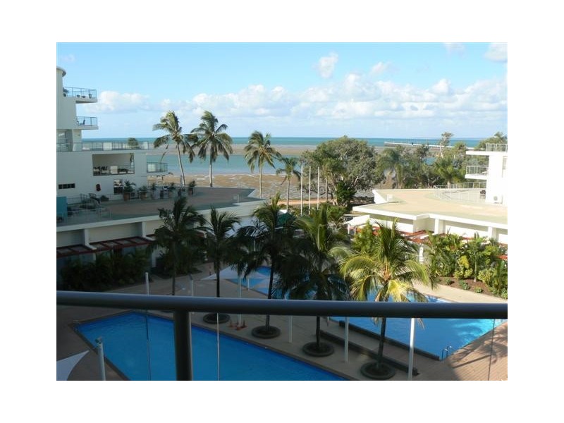 312/569 Esplanade, Urangan QLD 4655