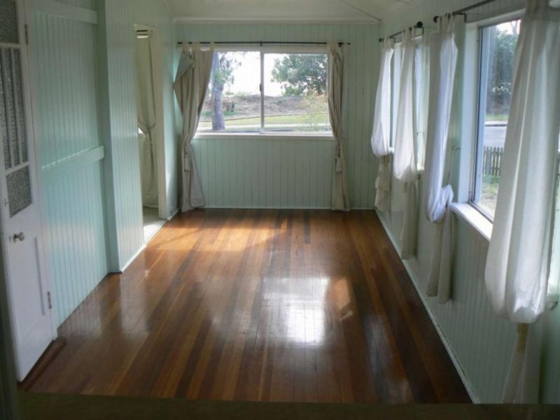 462 Esplanade, Torquay QLD 4655