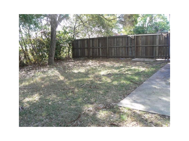 2/63 Queens Road, Scarness QLD 4655