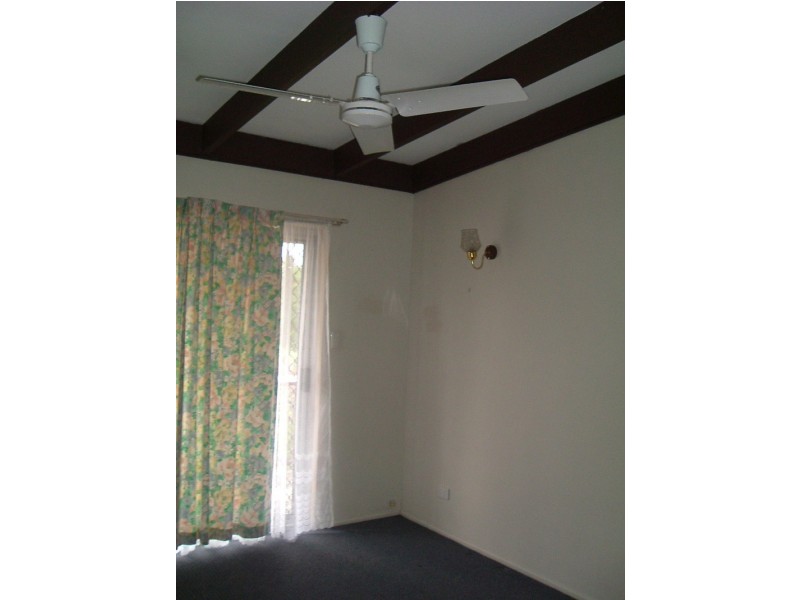 1/80 Hibiscus Street, Urangan QLD 4655