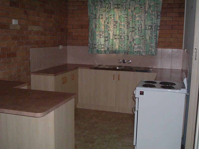 1/80 Hibiscus Street, Urangan QLD 4655