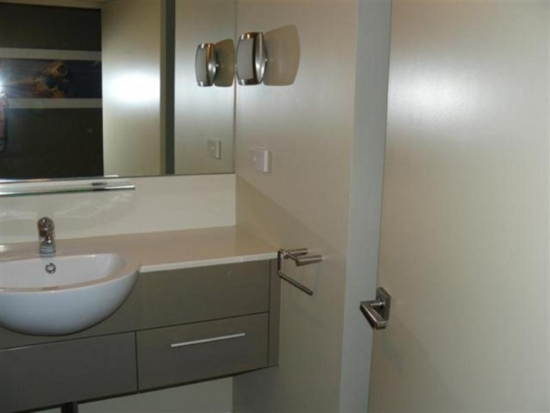 312/569 Esplanade, Urangan QLD 4655