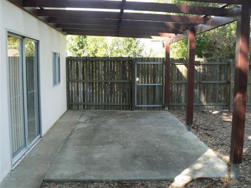 U2/63 Queens, Scarness QLD 4655