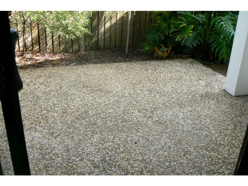 Unit 8, 179 Torquay Rd, Scarness QLD 4655