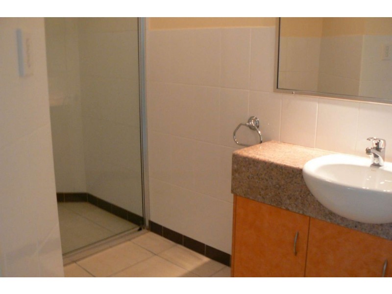 Unit 8, 179 Torquay Rd, Scarness QLD 4655