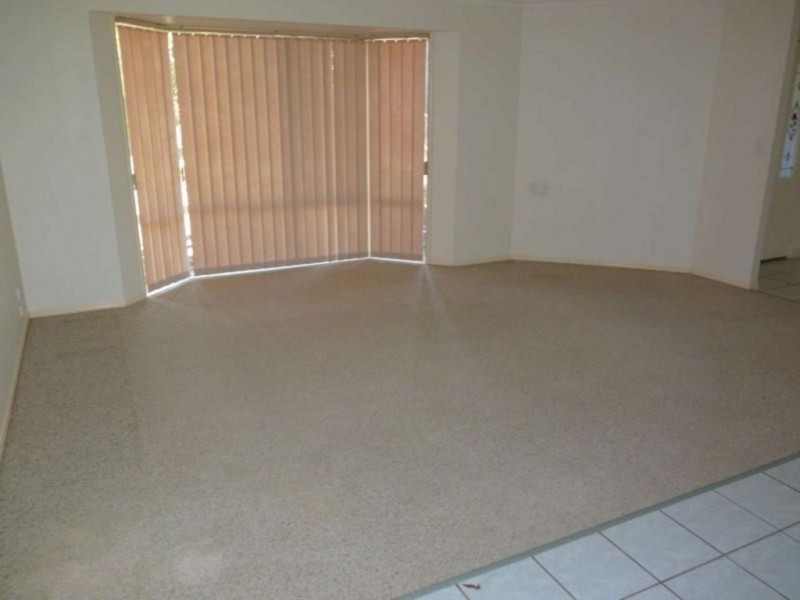 39 Merlin Drive, Urangan QLD 4655