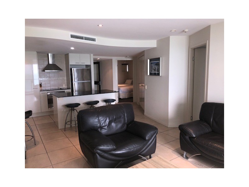 14/558 Charlton Esplanade, Urangan QLD 4655