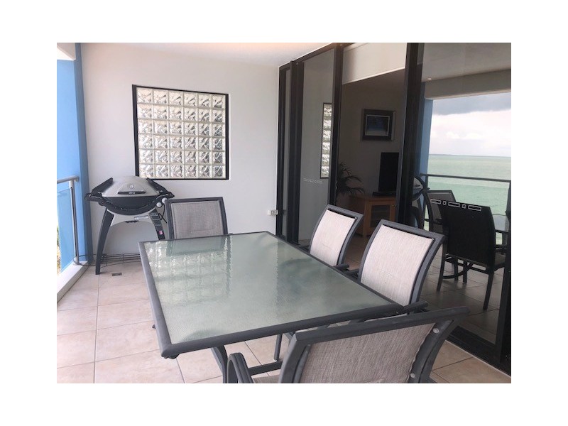 14/558 Charlton Esplanade, Urangan QLD 4655