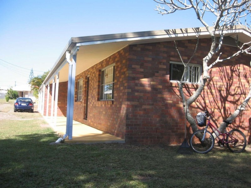 2 / 5 Marr Street, Point Vernon QLD 4655