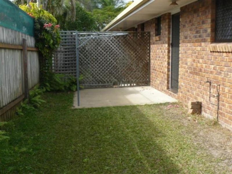 Unit 1, 3 Virginia Court, Scarness QLD 4655