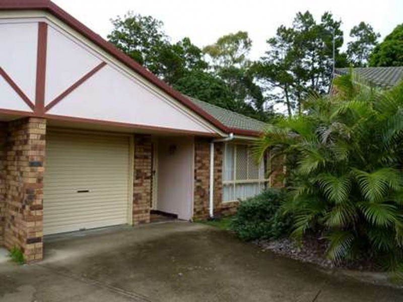 8/137 Freshwater St, Torquay QLD 4655