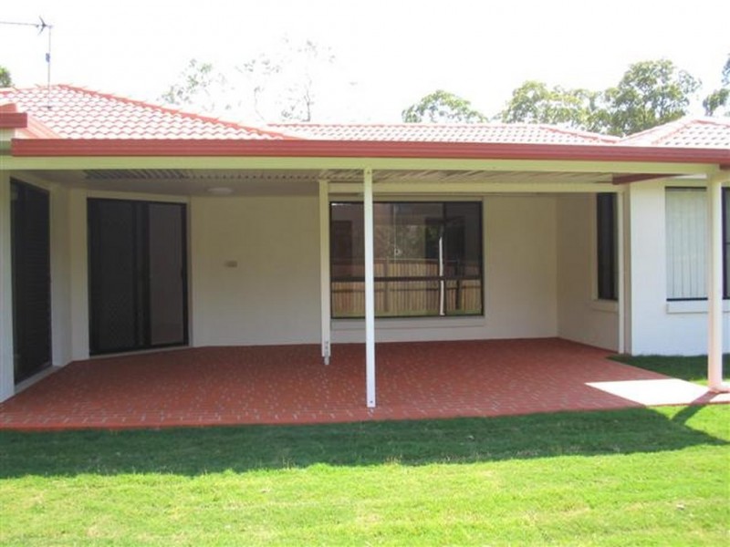 7 Trill Court, Urangan QLD 4655