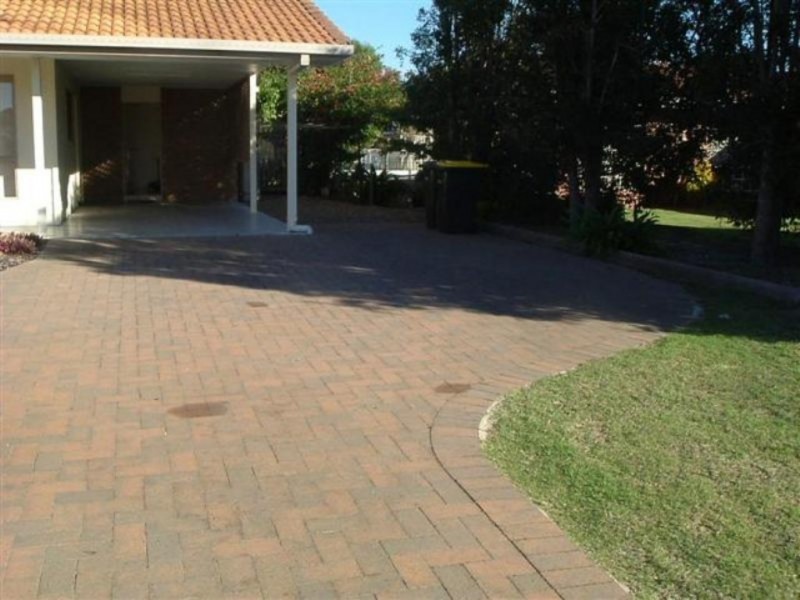 1/202 Dayman Street, Urangan QLD 4655