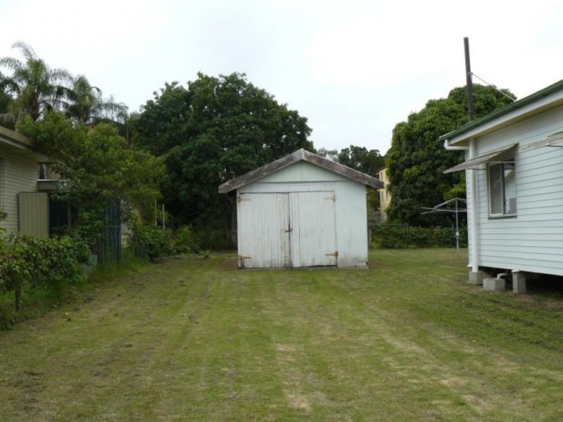 94 Freshwater Street, Torquay QLD 4655