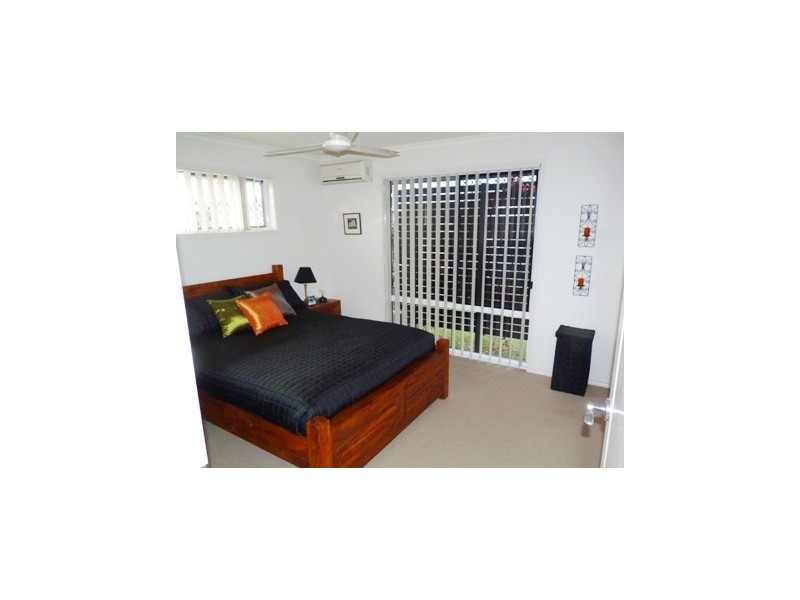 1/78 Pembridge Cct, Urraween QLD 4655