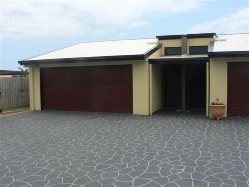 11 Lockerbie, Kawungan QLD 4655