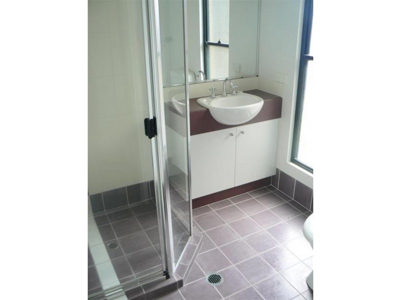 11 Lockerbie, Kawungan QLD 4655