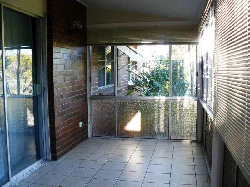 4 Mitta Way, Urangan QLD 4655