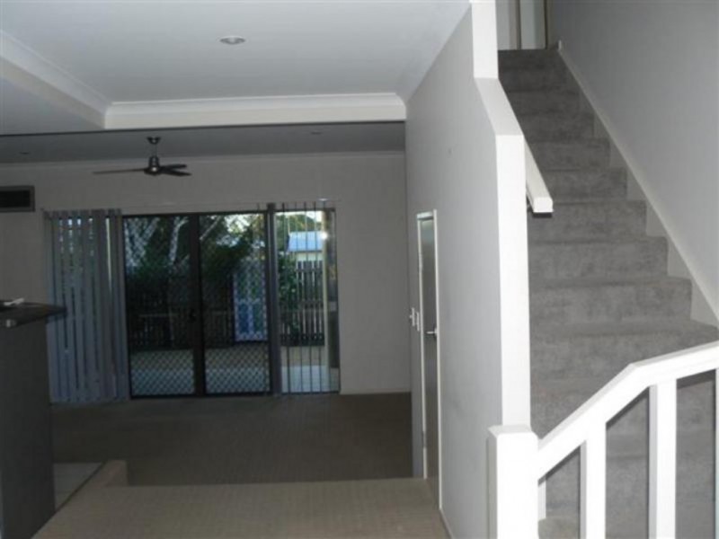 25/30 East Street, Scarness QLD 4655