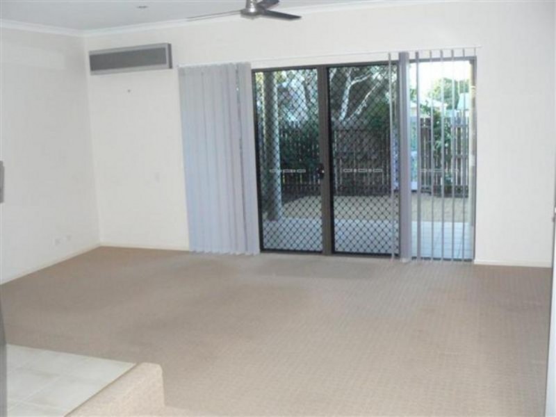 25/30 East Street, Scarness QLD 4655