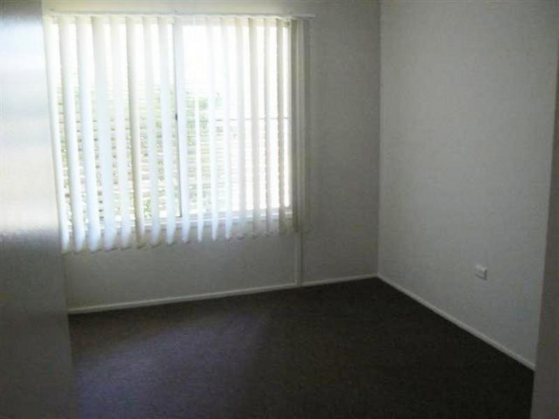 64 Bideford Street, Torquay QLD 4655