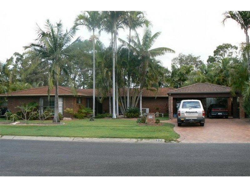 17 Frangipanni  Avenue, Kawungan QLD 4655