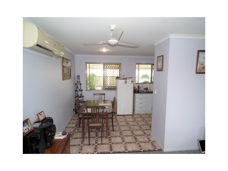 2 Harselaar Drive, Point Vernon QLD 4655