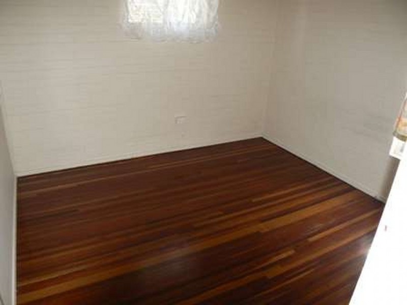 1/5 McKean, Scarness QLD 4655