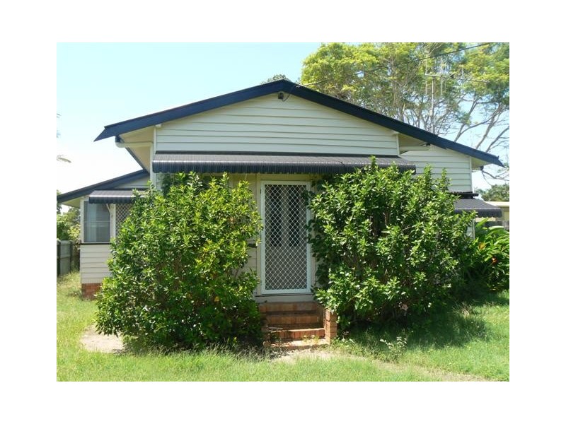 54 Taylor, Pialba QLD 4655