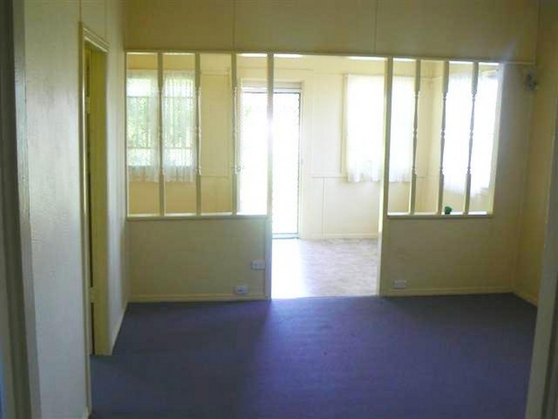 54 Taylor, Pialba QLD 4655