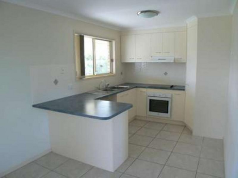 73 Martin Street, Point Vernon QLD 4655