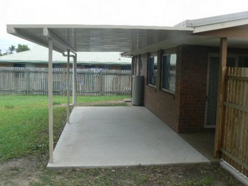 27 Greenway, Pialba QLD 4655