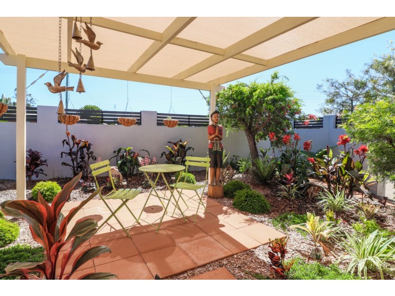 9 Kuruman Street, Scarness QLD 4655