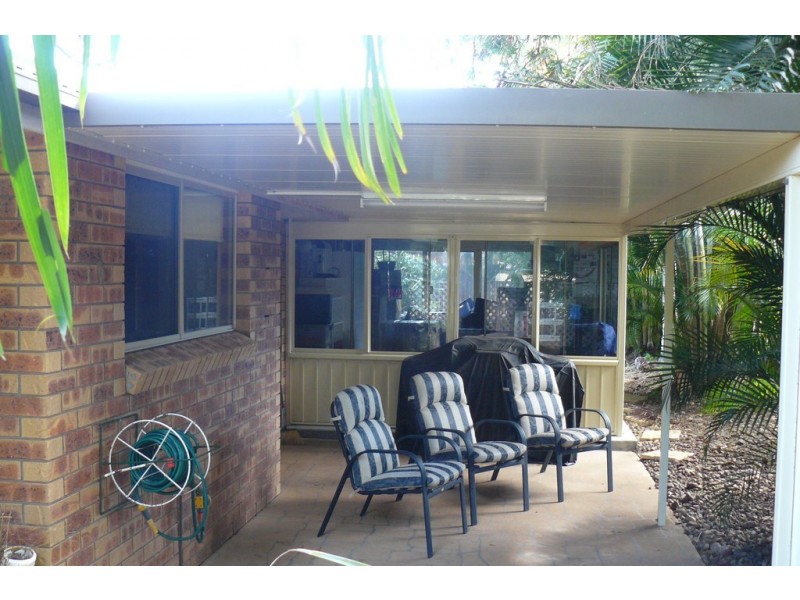 9 Rachael Street, Point Vernon QLD 4655