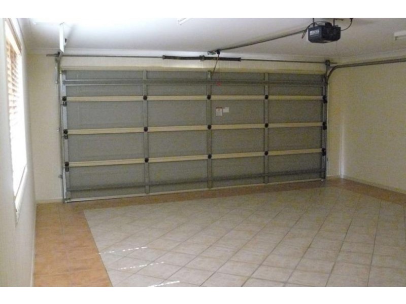 6 Whistler Court, Eli Waters QLD 4655