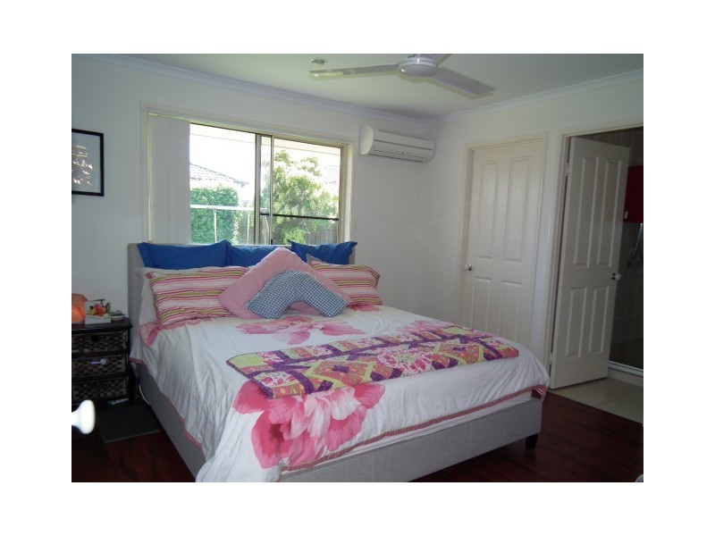 71 St Joseph Drive, Urraween QLD 4655